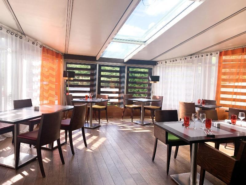Hotel Le Trèfle Portet-sur-Garonne Esterno foto