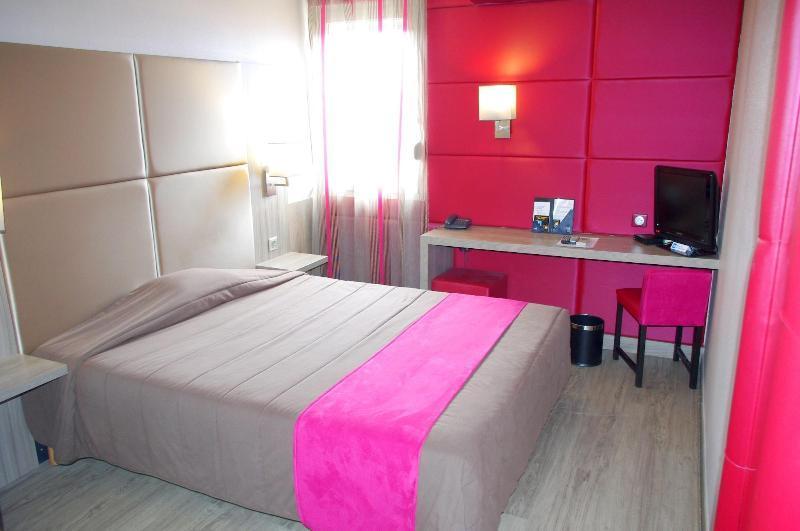 Hotel Le Trèfle Portet-sur-Garonne Esterno foto