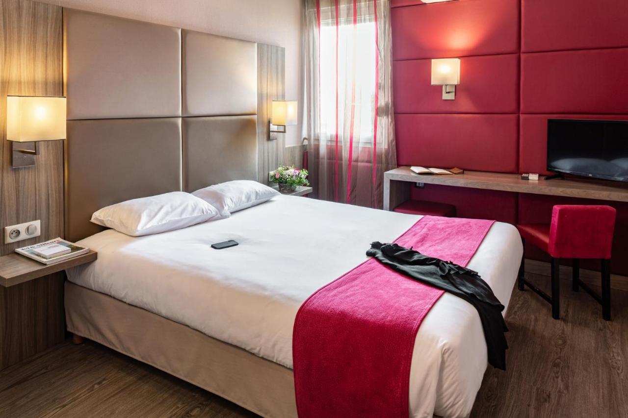 Hotel Le Trèfle Portet-sur-Garonne Esterno foto