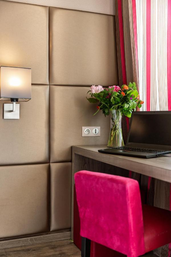 Hotel Le Trèfle Portet-sur-Garonne Esterno foto