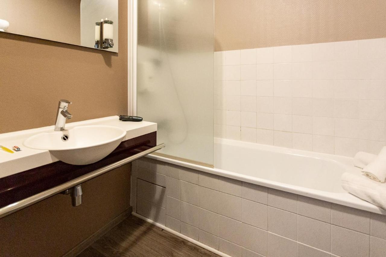 Hotel Le Trèfle Portet-sur-Garonne Esterno foto