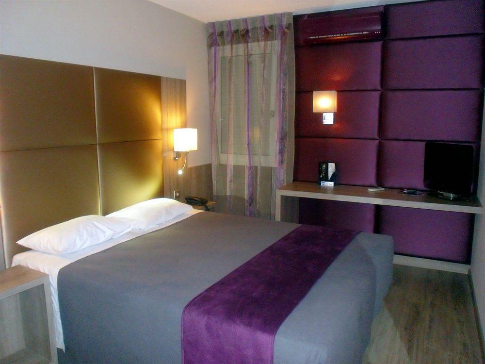 Hotel Le Trèfle Portet-sur-Garonne Esterno foto