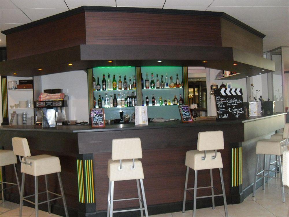 Hotel Le Trèfle Portet-sur-Garonne Esterno foto